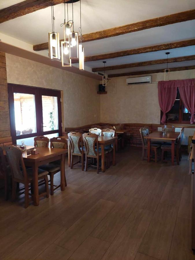 Restoran Bmb Hotel Odzak ภายนอก รูปภาพ