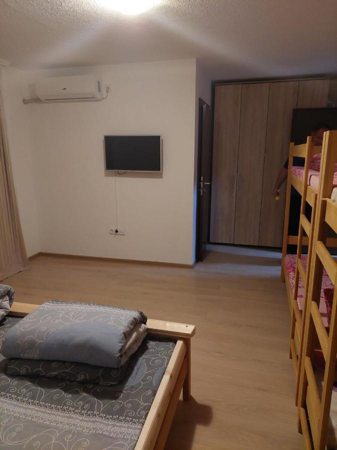 Restoran Bmb Hotel Odzak ภายนอก รูปภาพ