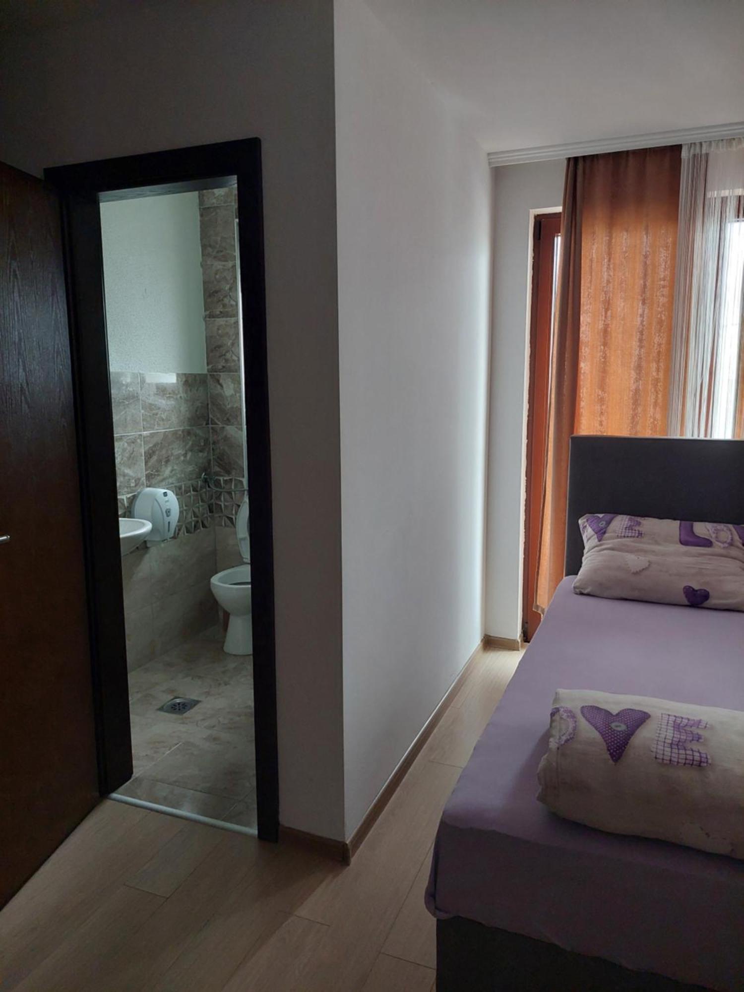 Restoran Bmb Hotel Odzak ภายนอก รูปภาพ